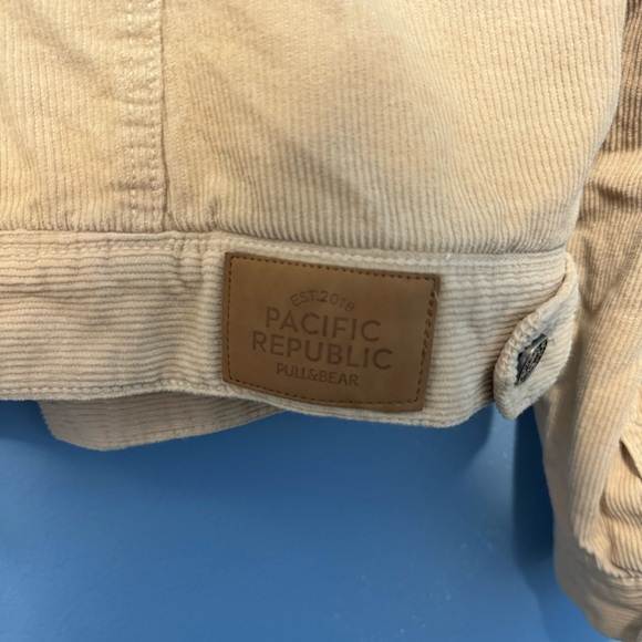 Cream button down corduroy jacket - Picture 4 of 4